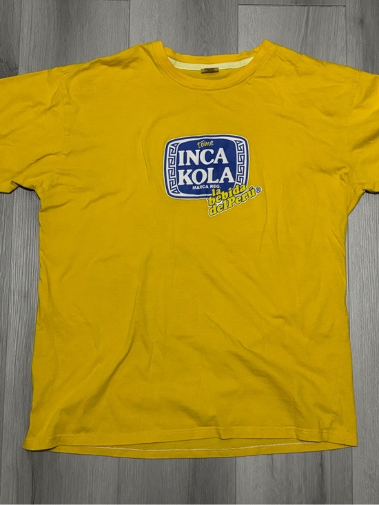 Other - Inca Kola La Bebida del Peru Soda Yellow Graphic T-Shirt Men's Size Medium